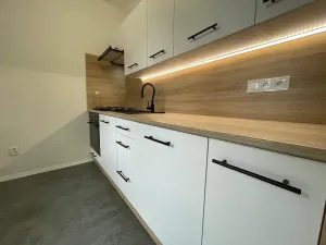 Pronájem bytu 2+1, Třinec, Dukelská, 60 m2