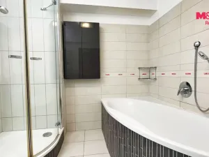 Pronájem bytu 3+kk, Polešovice, 94 m2