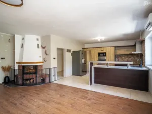 Pronájem bytu 2+kk, Mokrá-Horákov, 102 m2