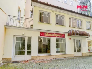 Pronájem obchodního prostoru, Mariánské Lázně, Hlavní třída, 35 m2