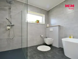Prodej rodinného domu, Valy, Pod Lesem, 114 m2