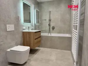 Pronájem bytu 2+kk, Kladno, U Engerthu, 58 m2