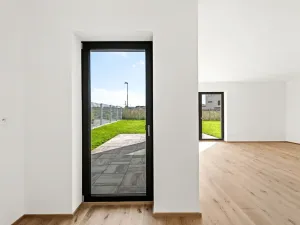 Prodej rodinného domu, Chýně, Bronzová, 183 m2