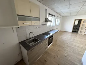Pronájem bytu 2+kk, Hrušovany u Brna, Masarykova, 50 m2