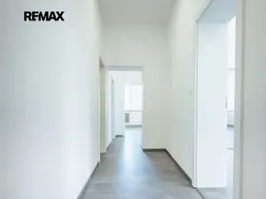 Pronájem kanceláře, Brno, Zelný trh, 102 m2