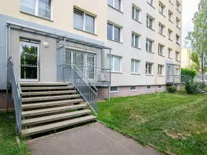Prodej bytu 4+1, Praha - Řepy, Socháňova, 91 m2
