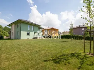 Pronájem vily, Průhonice, Pod Valem II., 400 m2