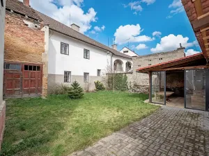 Prodej vícegeneračního domu, Švihov, nám. T. G. Masaryka, 240 m2