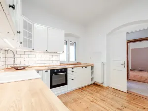 Prodej činžovního domu, Švihov, nám. T. G. Masaryka, 240 m2
