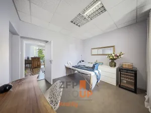 Prodej rodinného domu, Brno, Břeclavská, 417 m2