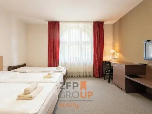 Prodej ubytování, Lysice, nám. Osvobození, 1400 m2