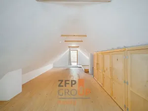 Prodej rodinného domu, Sklené nad Oslavou, 150 m2