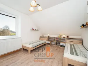 Prodej rodinného domu, Rozstání, 450 m2