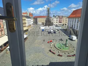 Pronájem bytu 2+1, Olomouc, Horní náměstí, 85 m2