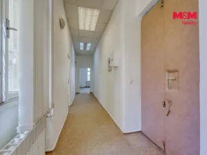 Pronájem kanceláře, Plzeň - Vnitřní Město, Veleslavínova, 112 m2