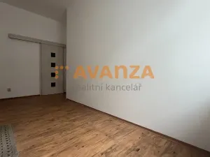Prodej bytu 2+kk, Děčín, Divišova, 75 m2