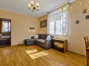 Prodej bytu 3+1, Chodov, náměstí 9. května, 68 m2
