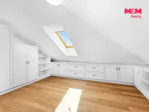 Prodej rodinného domu, Horoměřice, Akátová, 393 m2