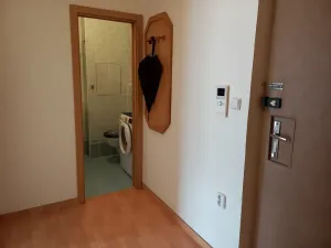 Prodej bytu 2+kk, Praha - Kunratice, U zeleného ptáka, 33 m2