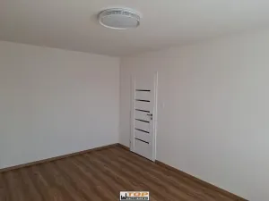 Prodej bytu 2+1, Kadaň, Chomutovská, 53 m2