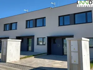 Prodej rodinného domu, Praha - Kyje, Regentská, 136 m2