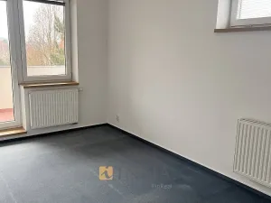 Pronájem bytu 2+kk, Kroměříž, Zborovská, 65 m2