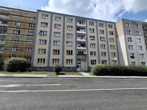 Prodej bytu 3+1, Cheb, Májová, 76 m2