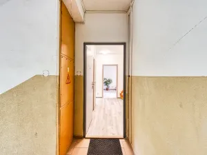 Pronájem bytu 2+1, Chomutov, Blatenská, 52 m2
