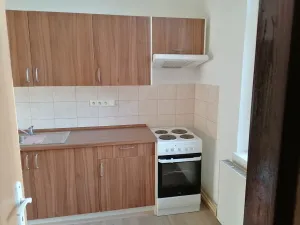 Pronájem bytu 2+1, Kladno, Váňova, 56 m2