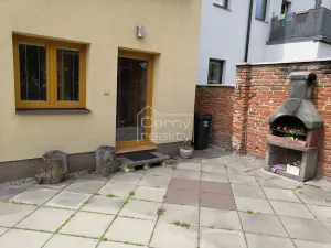 Pronájem bytu 2+kk, Pardubice, V Ráji, 50 m2