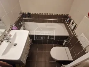 Pronájem bytu 2+kk, Pardubice, V Ráji, 50 m2