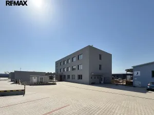 Pronájem kanceláře, Pardubice, Fáblovka, 444 m2