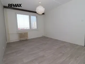 Pronájem bytu 1+1, Pardubice, Karla IV., 42 m2