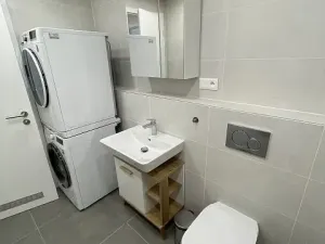 Pronájem bytu 3+kk, Praha - Řeporyje, Haenkeho, 80 m2