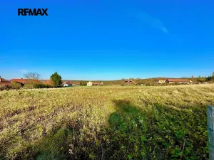Prodej pozemku pro bydlení, Ostřetín, 5742 m2
