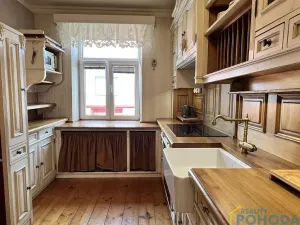 Pronájem bytu 3+1, Holice, Hradecká, 62 m2