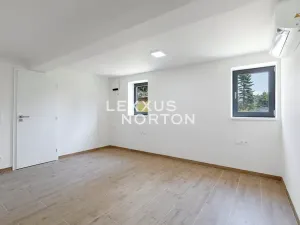Prodej bytu 3+kk, Ostrovec, 70 m2