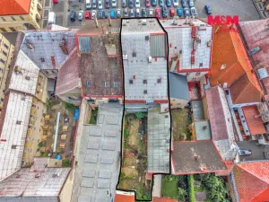 Prodej rodinného domu, Jičín - Staré Město, Valdštejnovo náměstí, 917 m2
