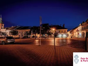 Prodej obchodního prostoru, Rakovník, Husovo náměstí, 1100 m2