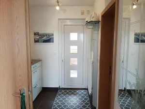 Pronájem bytu 2+kk, Nová Ves, Nad Obcí, 50 m2