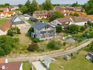 Prodej vícegeneračního domu, Střížov, 252 m2