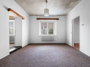 Prodej rodinného domu, Tři Dvory, 95 m2