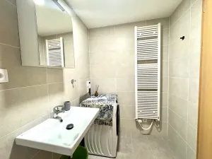 Pronájem bytu 1+kk, Praha - Vysočany, Kolbenova, 36 m2