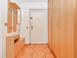 Prodej bytu 2+kk, Praha - Letňany, Kostomlatská, 65 m2