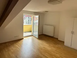 Pronájem bytu 1+kk, Praha - Dejvice, Kyjevská, 45 m2