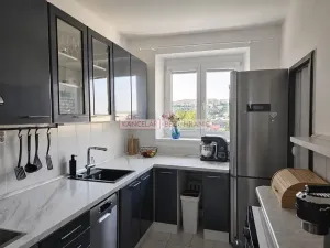 Prodej bytu 3+1, Zlín, třída Tomáše Bati, 73 m2