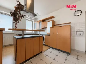 Prodej obchodního prostoru, Klenovice, 851 m2