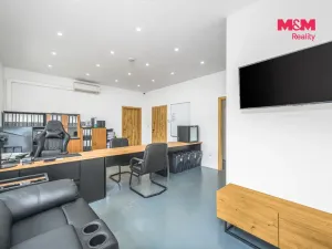 Prodej obchodního prostoru, Čáslav - Čáslav-Nové Město, Táborská, 270 m2