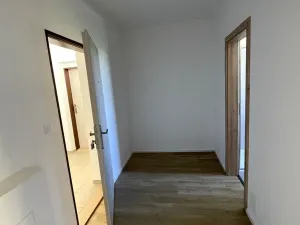 Pronájem bytu 1+kk, Uherský Brod, Horní Valy, 37 m2