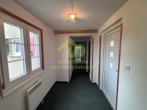 Prodej rodinného domu, Rokycany, Na Husinci, 228 m2